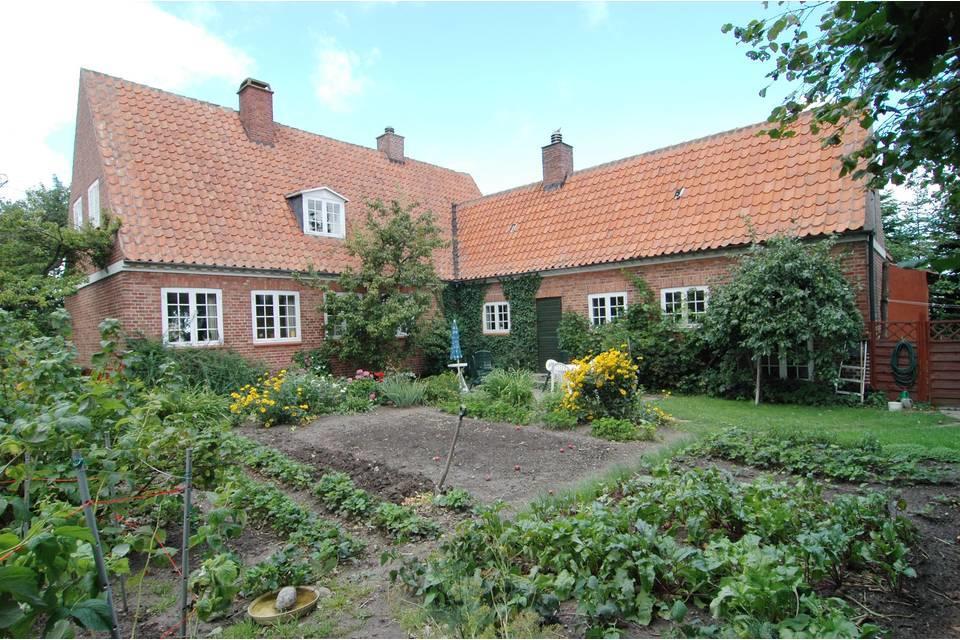 Aakirkeby Bed And Breakfast Екстериор снимка