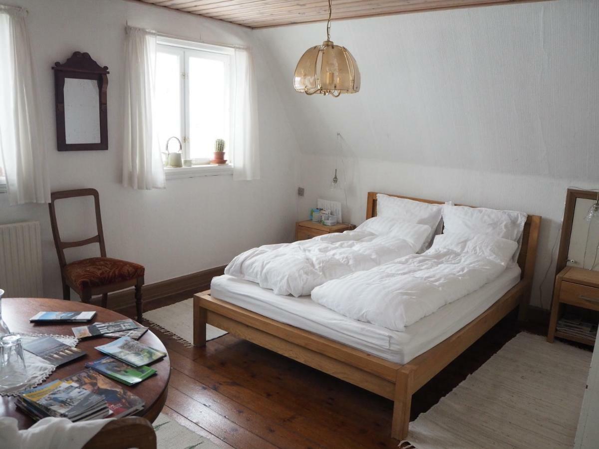 Aakirkeby Bed And Breakfast Екстериор снимка